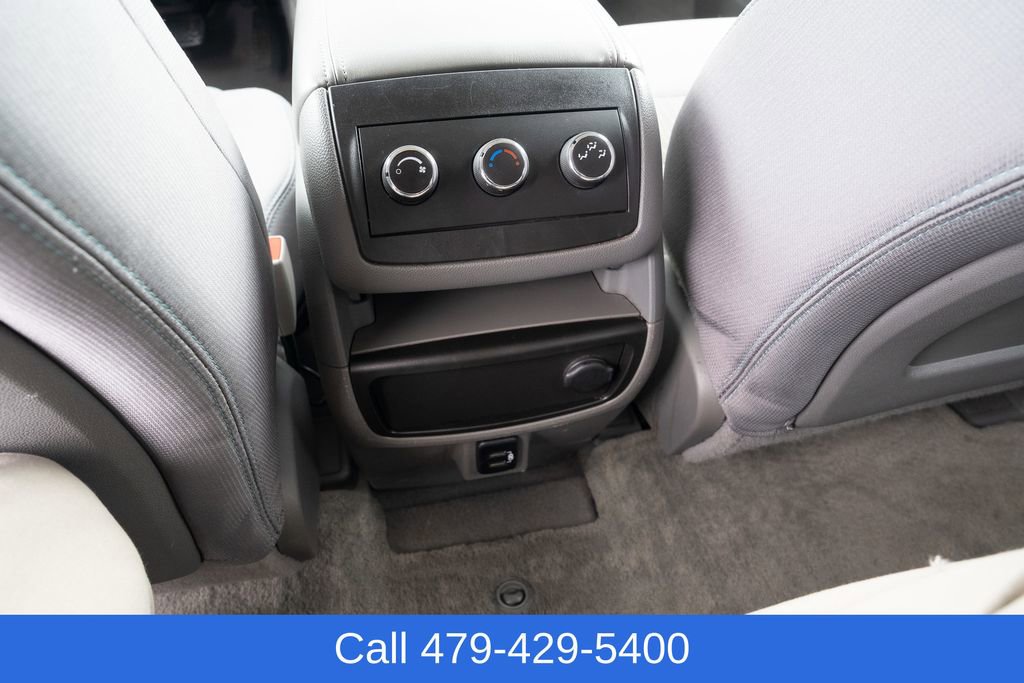 Used 2017 Chevrolet Traverse LS AWD/4WD image 34