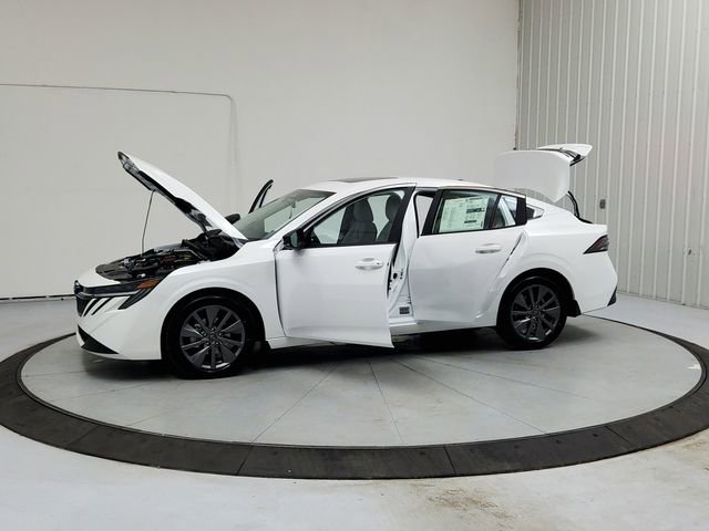 New 2026 Nissan Sentra SL w/ Floor Mat Package image 12