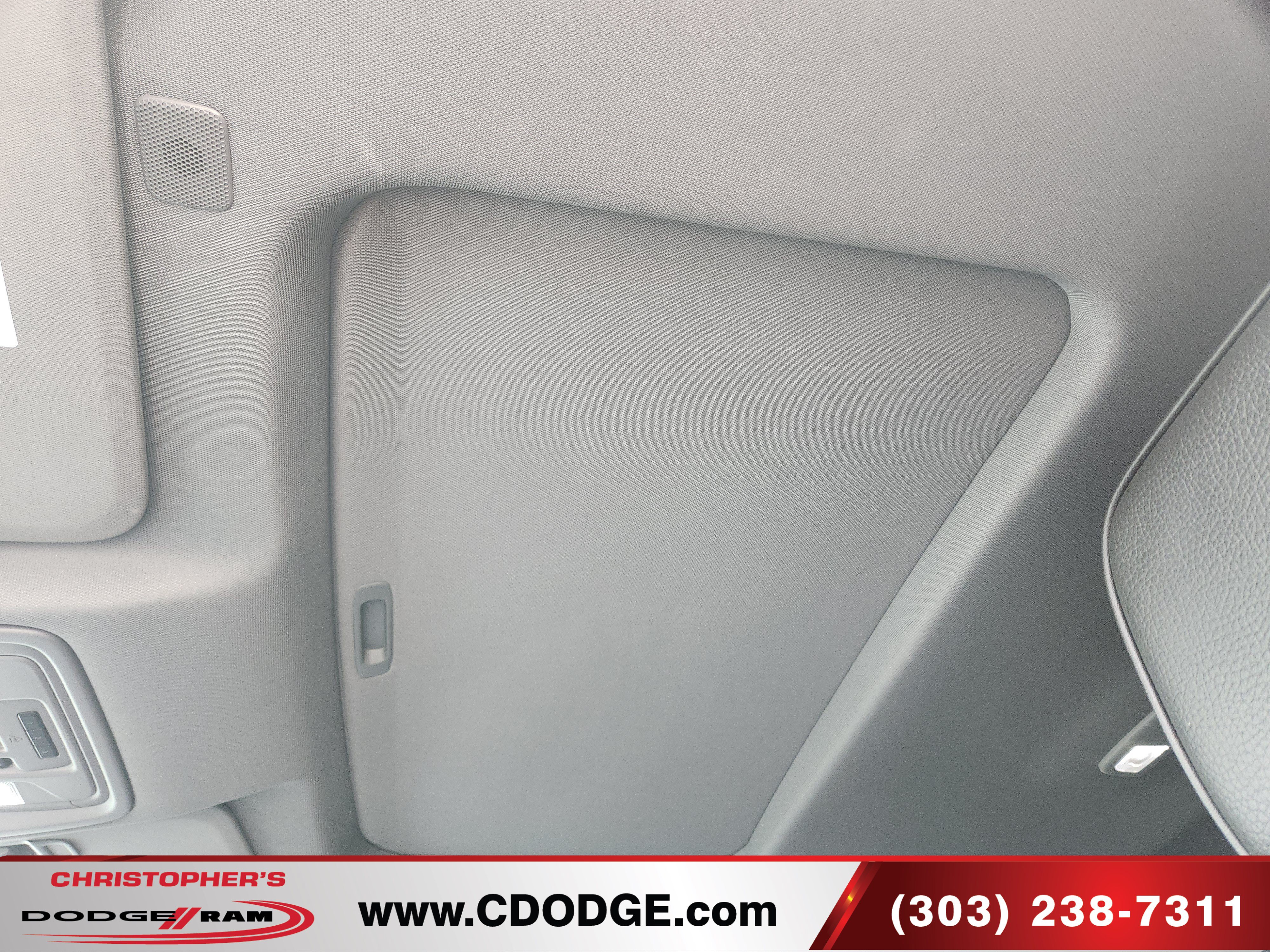 Used 2023 GMC Sierra 1500 Denali w/ Technology Package AWD/4WD image 32