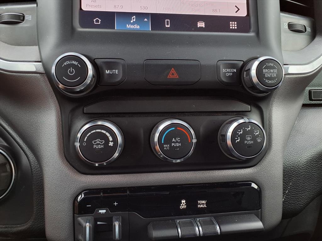 Used 2024 RAM 2500 Big Horn w/ Bed Utility Group image 9