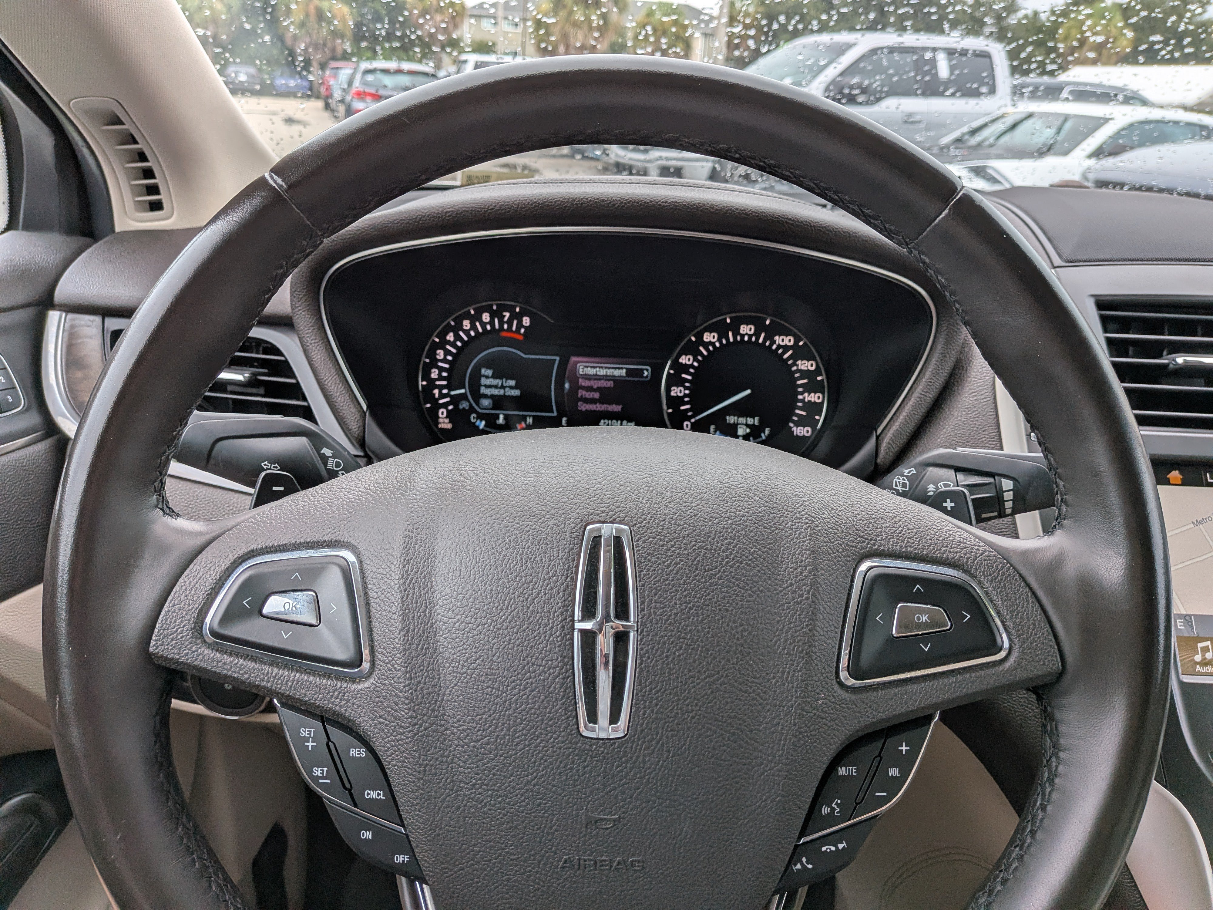 Used 2017 Lincoln MKC Reserve FWD image 27