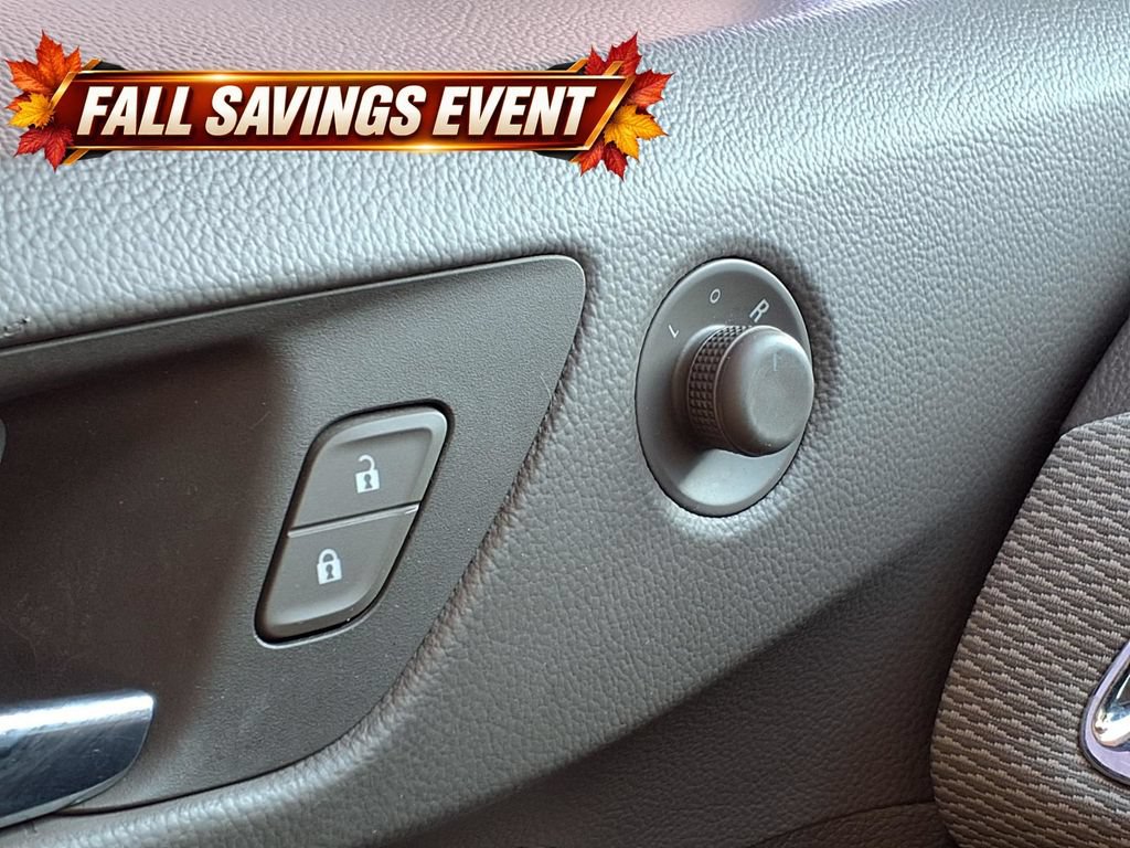 Used 2017 Chevrolet Cruze LS FWD image 21
