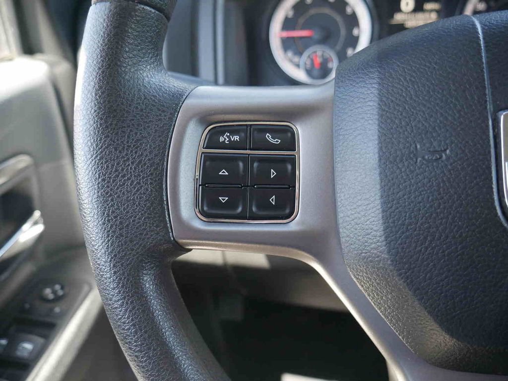 Used 2023 RAM 1500 Classic SLT AWD/4WD image 36