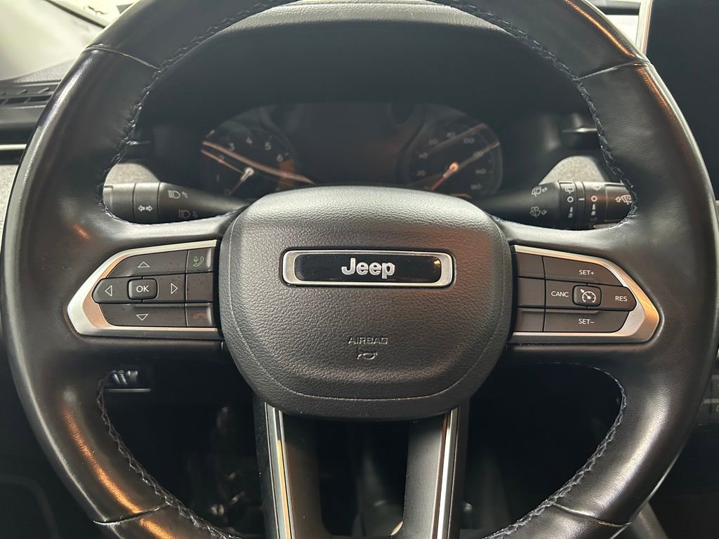 Used 2022 Jeep Compass Latitude w/ Convenience Group image 18