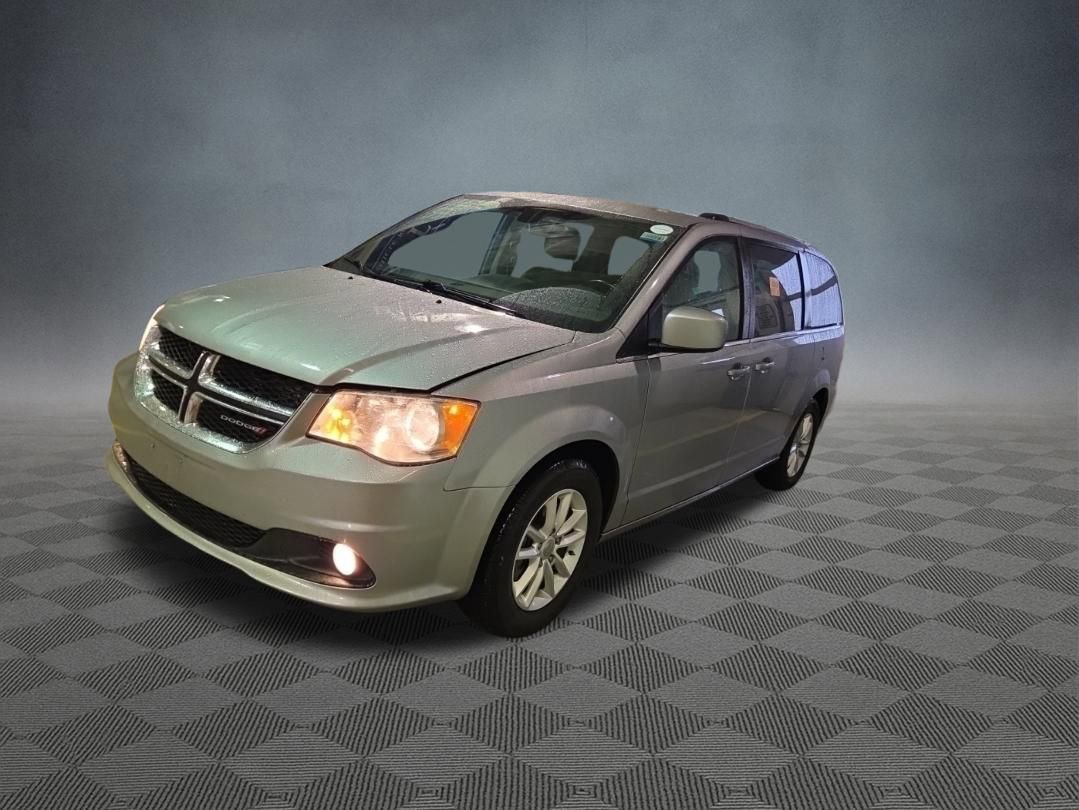 Used 2018 Dodge Grand Caravan SXT image 6
