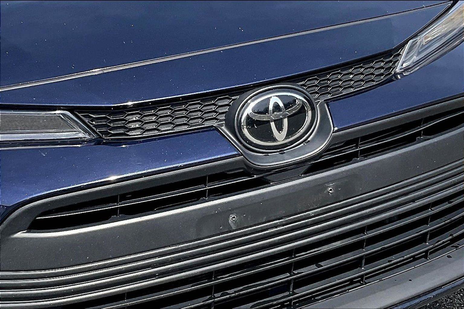 Used 2024 Toyota Corolla LE image 28