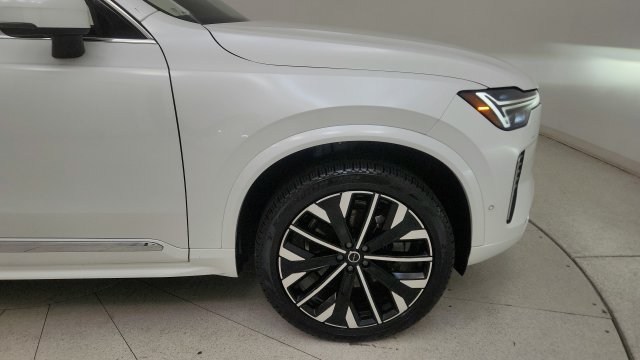Used 2026 Volvo XC90 B6 Plus AWD/4WD image 22
