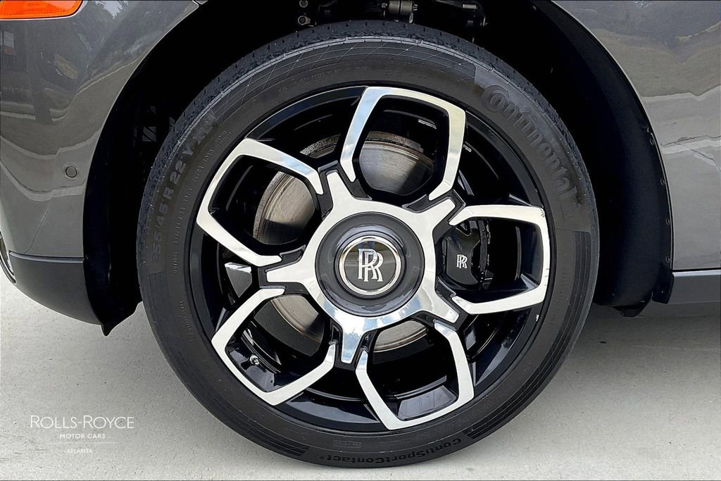 Certified 2022 Rolls-Royce Cullinan Black Badge w/ Dark Exterior Package image 12