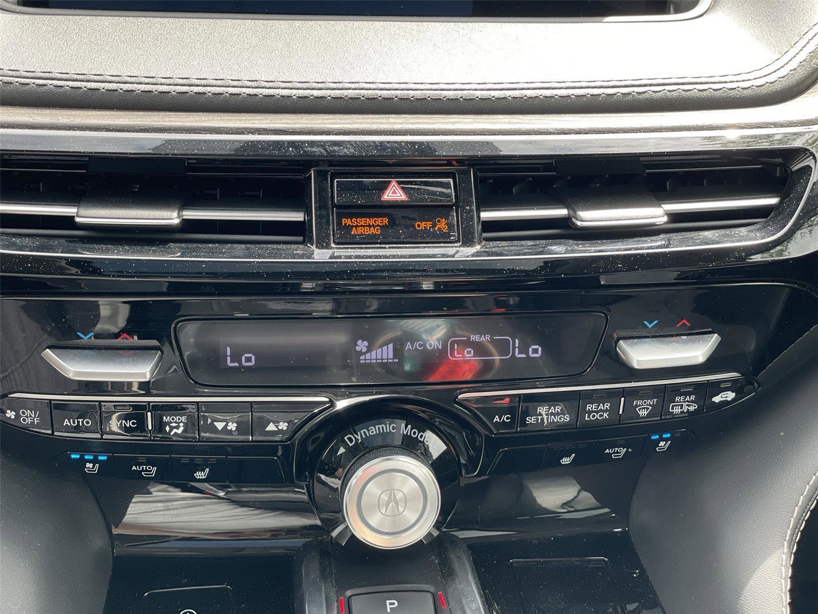 Used 2023 Acura MDX SH-AWD w/ Advance Package image 20