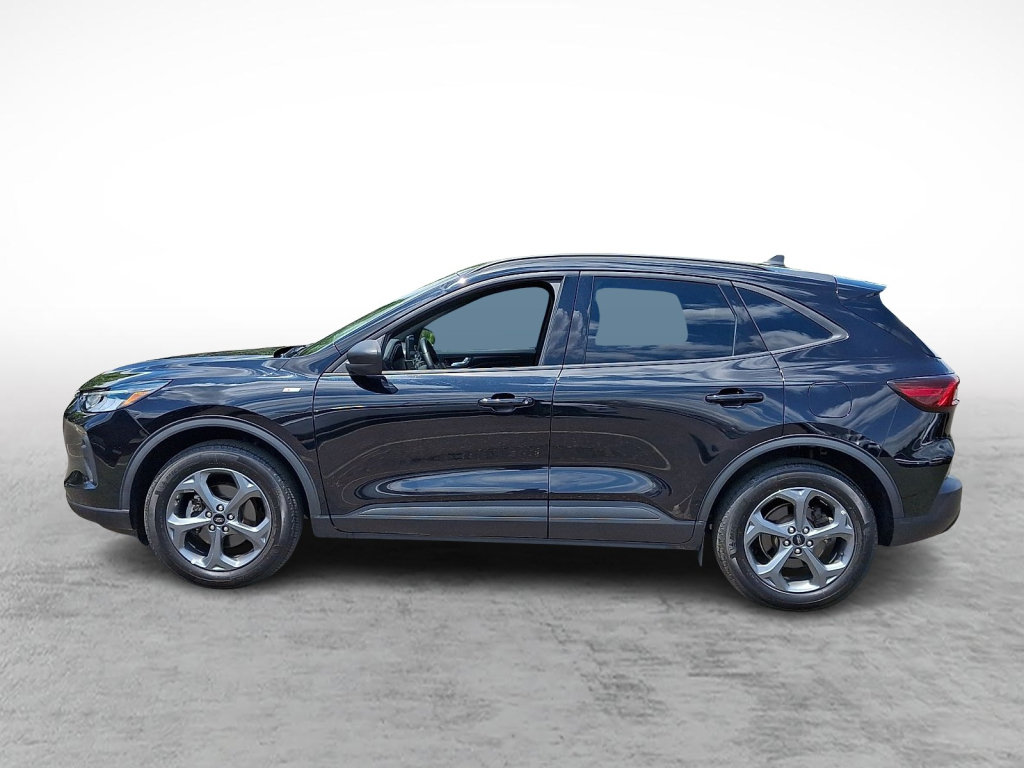 Used 2025 Ford Escape ST-Line AWD/4WD image 2