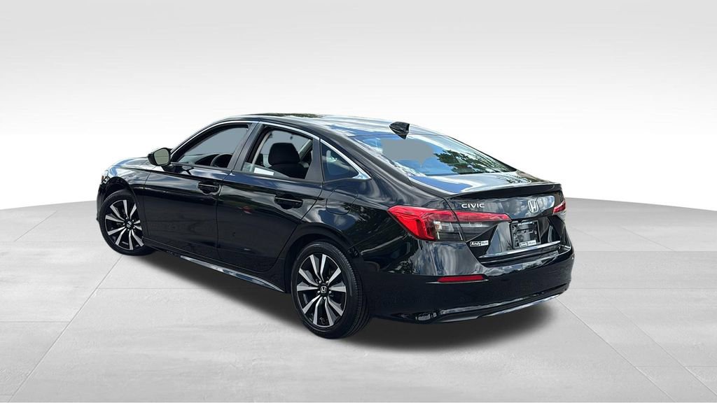 Used 2023 Honda Civic EX image 5