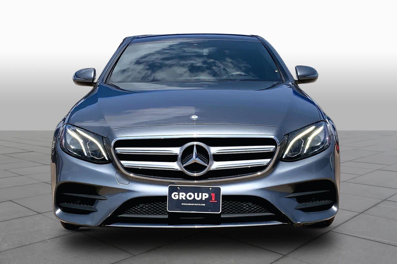 Used 2017 Mercedes-Benz E 300 image 4