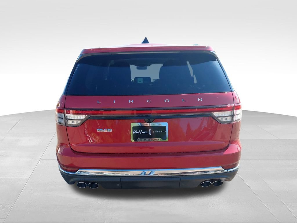 New 2026 Lincoln Aviator AWD image 8