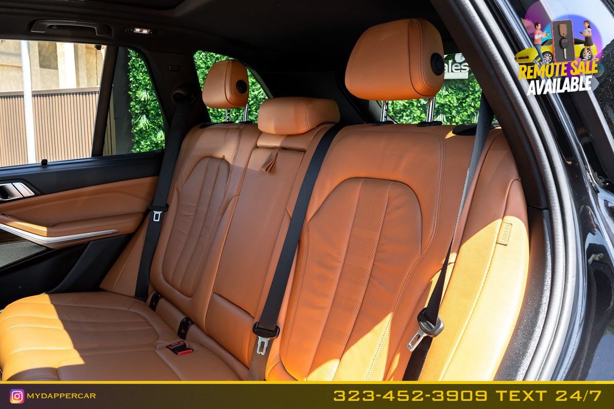 Used 2019 BMW X5 xDrive50i w/ M Sport Package AWD/4WD image 18