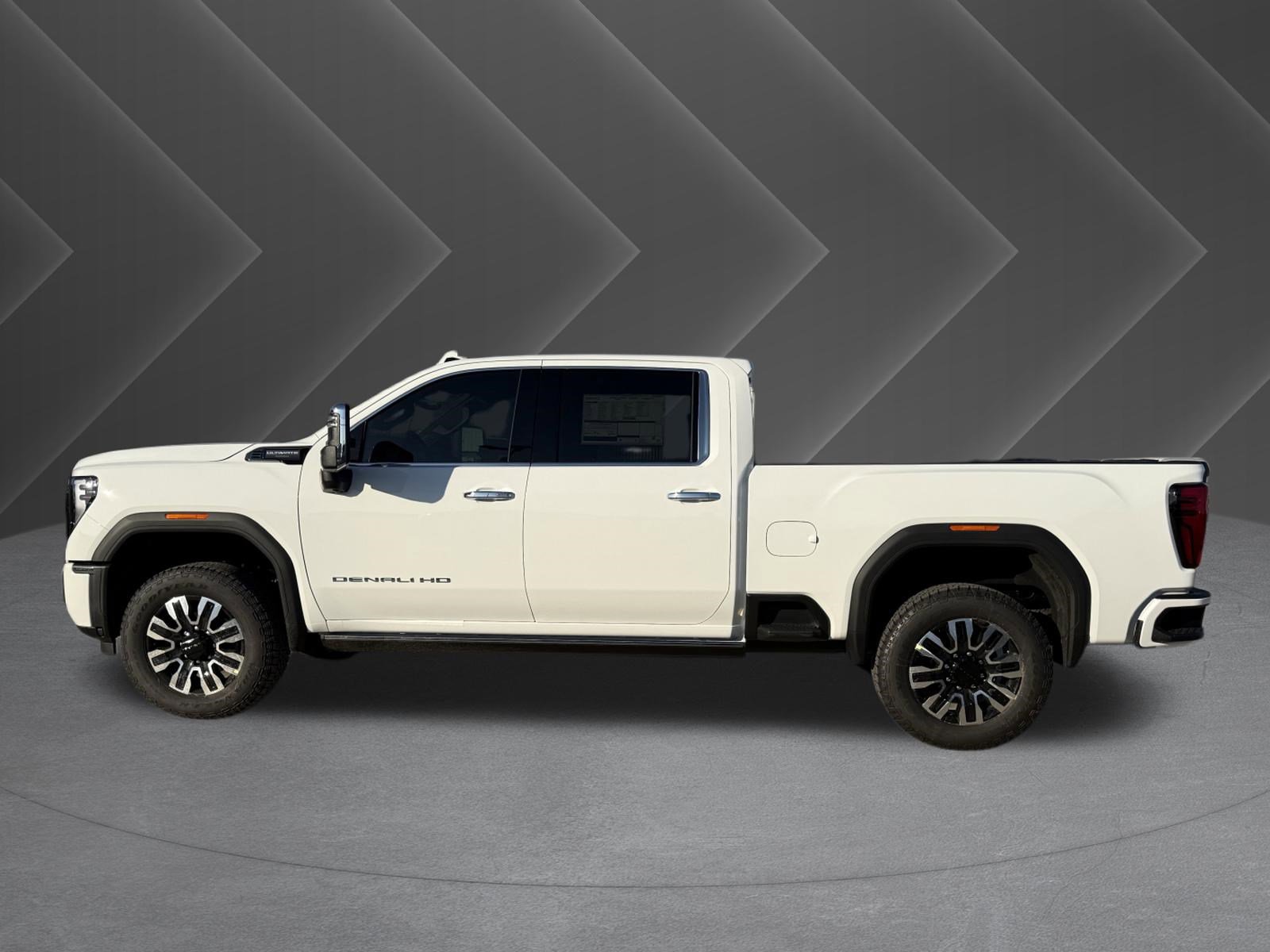 New 2026 GMC Sierra 2500 Denali Ultimate image 3