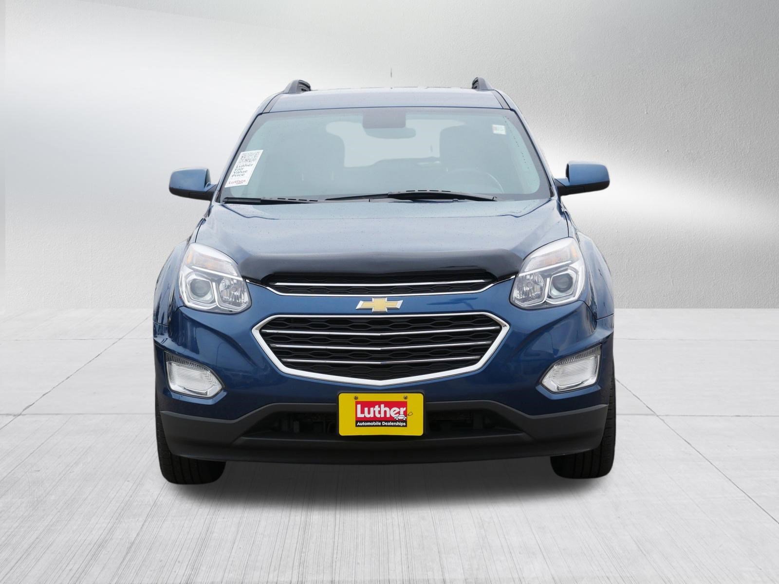 Used 2017 Chevrolet Equinox LT w/ Convenience Package image 2