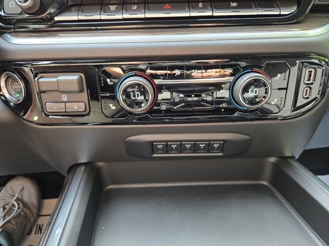 New 2026 Chevrolet Silverado 3500 LT w/ Convenience Package image 23