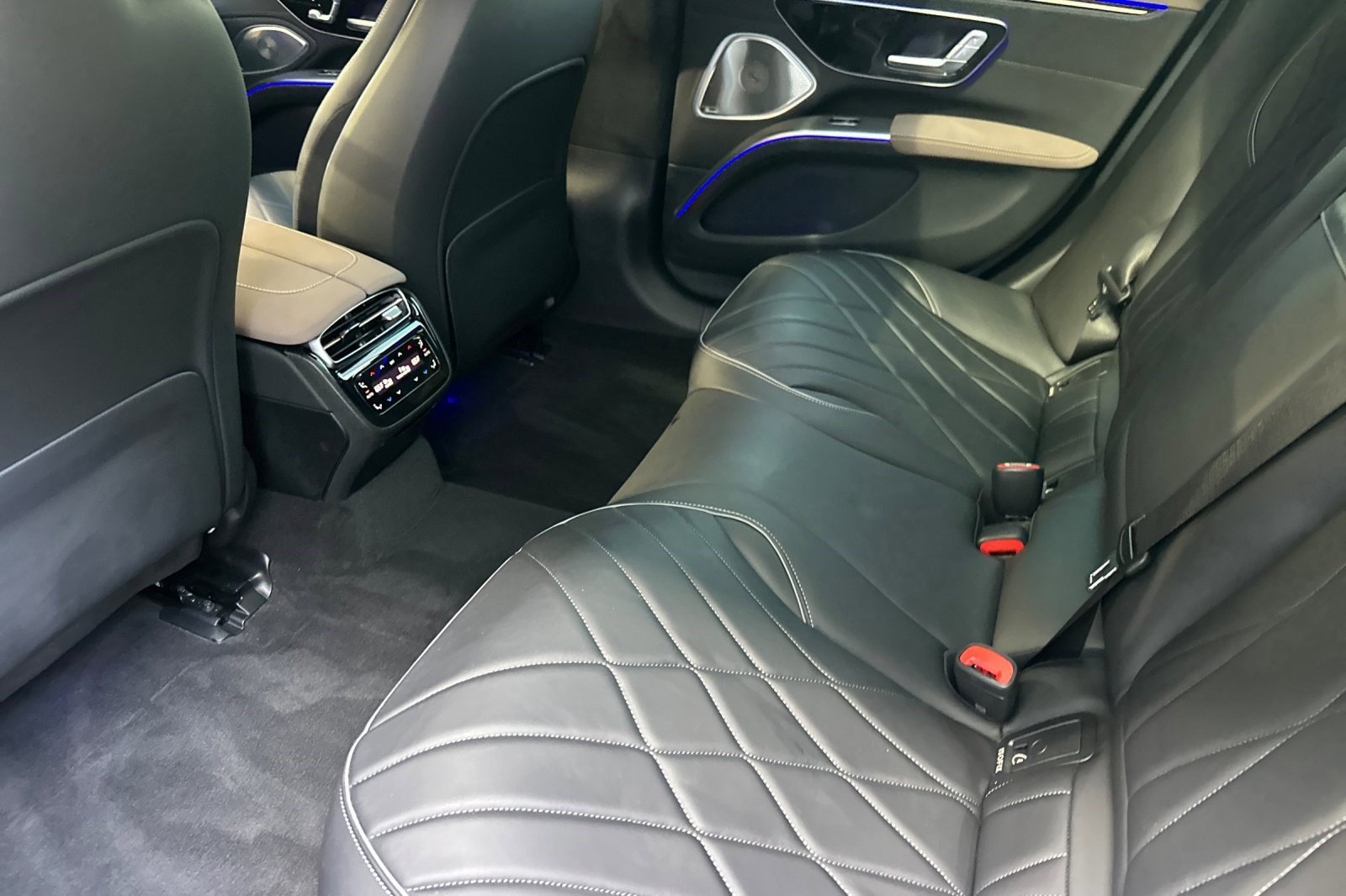 Certified 2023 Mercedes-Benz EQS 580 4MATIC Sedan image 28