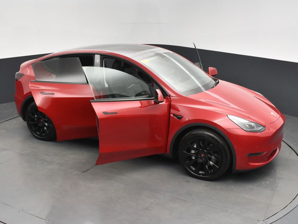 Used 2021 Tesla Model Y Long Range image 31