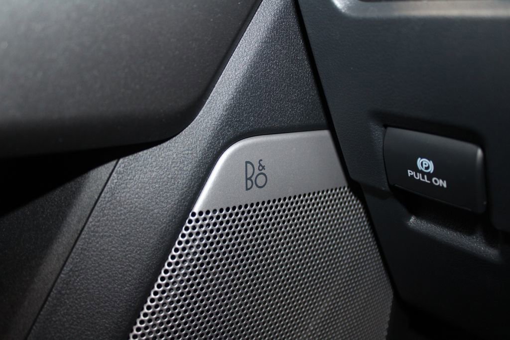 New 2025 Ford F250 Lariat w/ Lariat Ultimate Package image 40