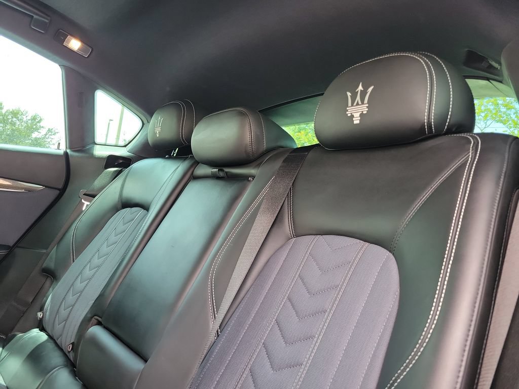 Used 2019 Maserati Levante S GranLusso AWD/4WD image 15