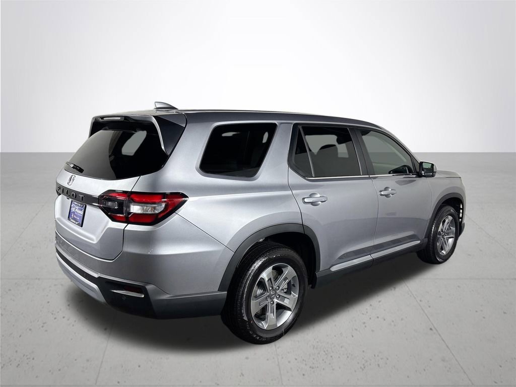 New 2025 Honda Pilot EX-L image 6