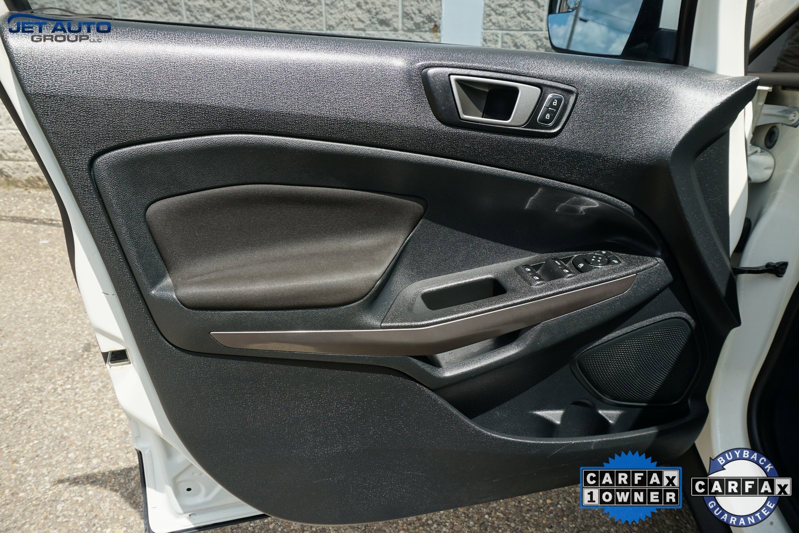 Used 2021 Ford EcoSport SE image 26