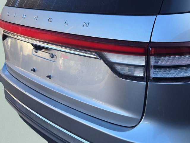 Used 2022 Lincoln Aviator Reserve w/ Elements Package Plus image 40