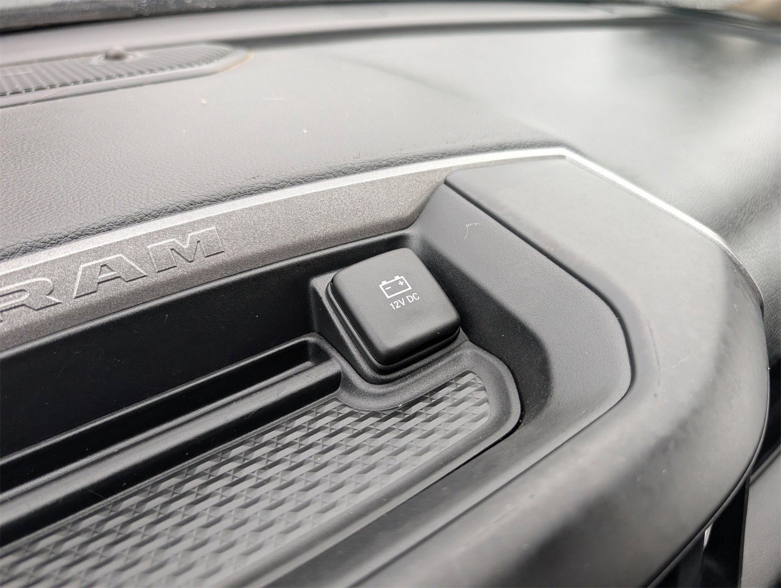 Used 2020 RAM 3500 Tradesman image 35