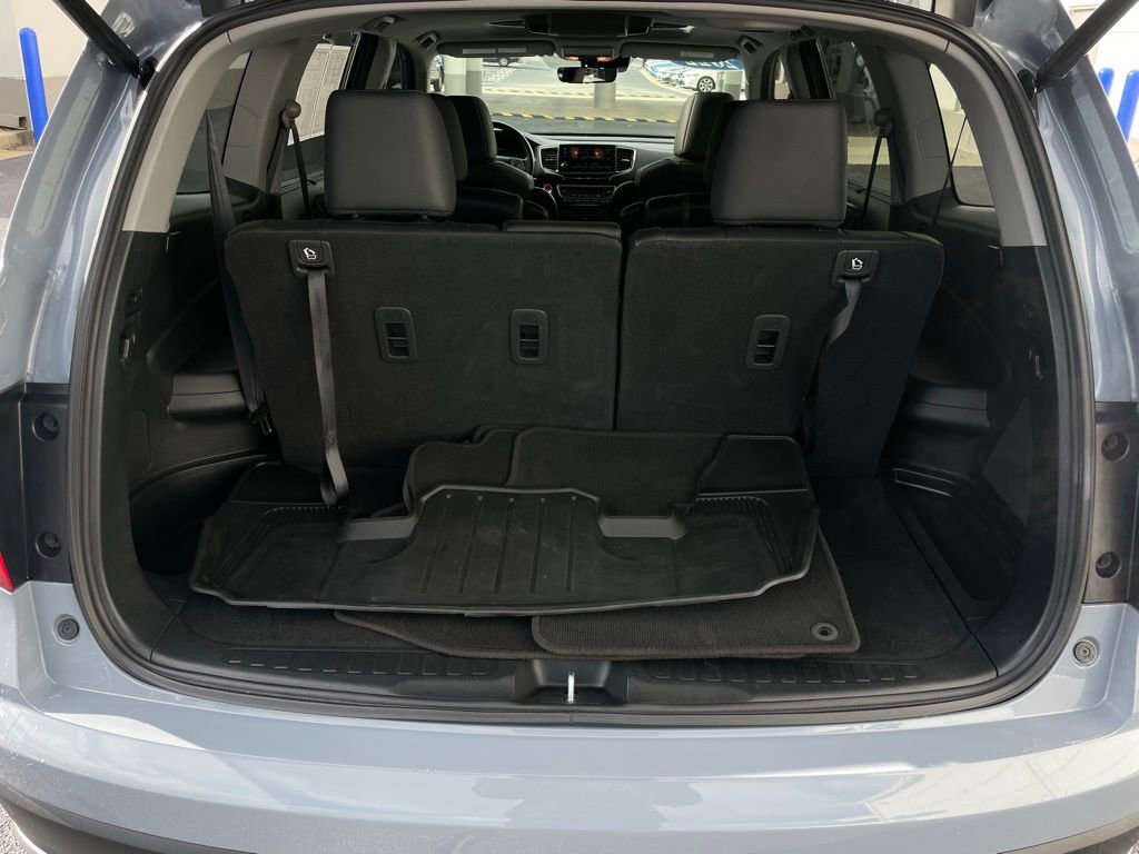 Certified 2022 Honda Pilot Touring image 43