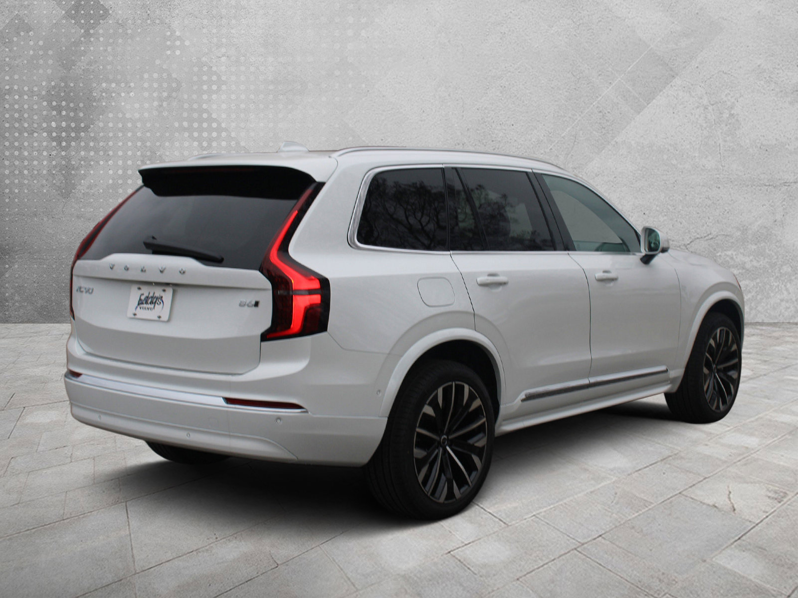 New 2026 Volvo XC90 B6 Plus w/ Protection Package AWD/4WD image 3