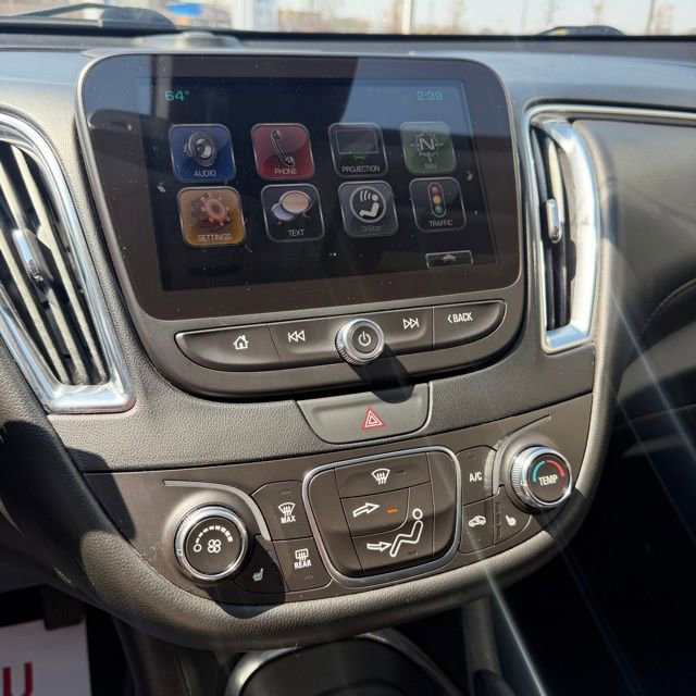 Used 2018 Chevrolet Malibu LT w/ True North Edition image 19