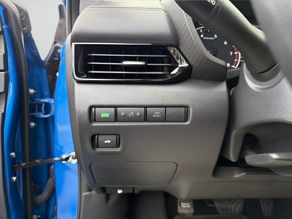 Certified 2025 Nissan Sentra SV FWD image 35