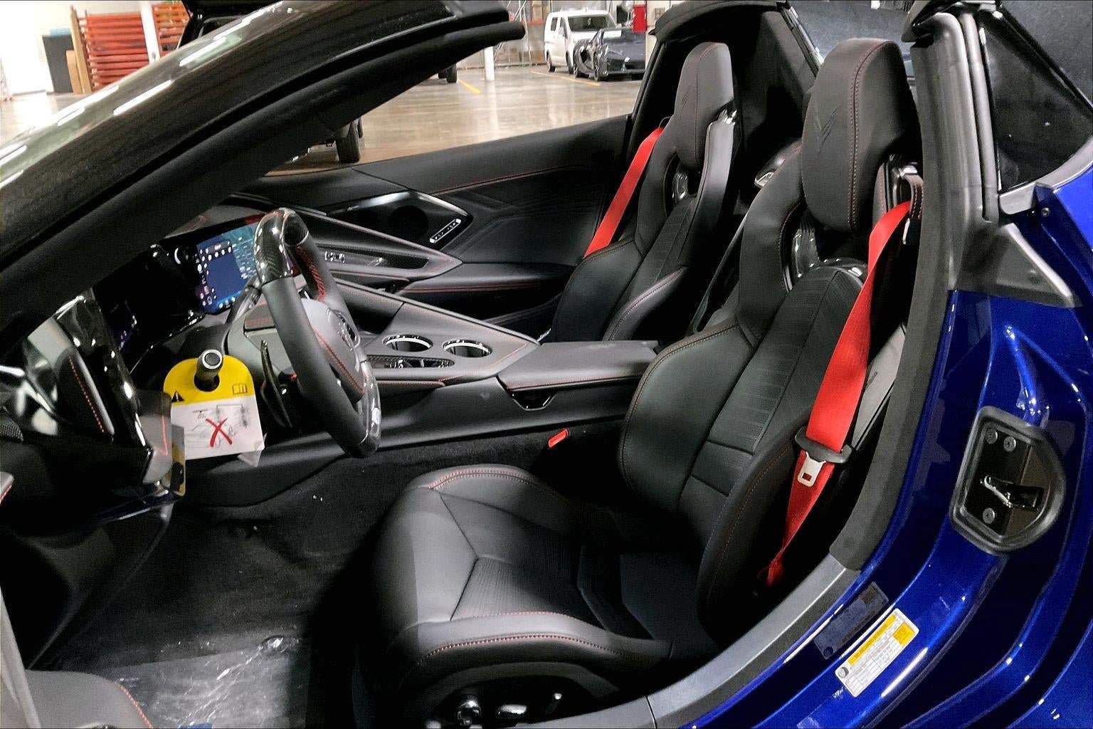 New 2027 Chevrolet Corvette Z06 w/ Stealth Interior Trim Package RWD image 8
