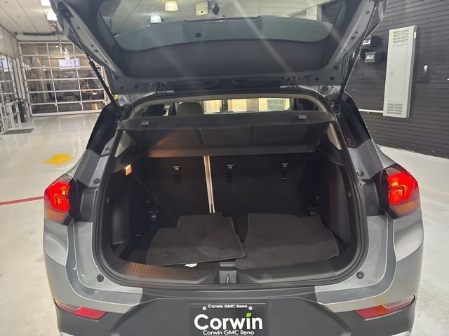 Used 2023 Buick Encore GX Preferred w/ Cold Weather Comfort Package image 32