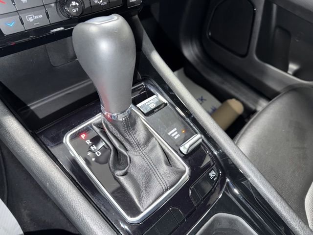 Used 2024 Jeep Compass Limited image 21