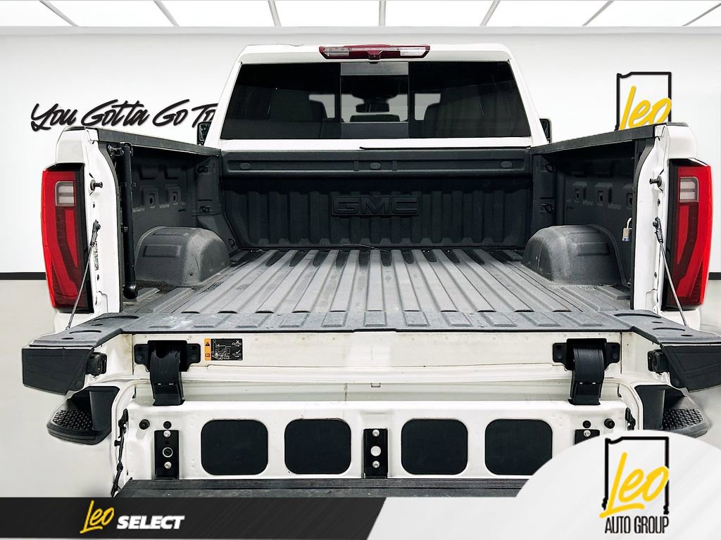 Used 2024 GMC Sierra 2500 SLT w/ SLT Premium Package image 27