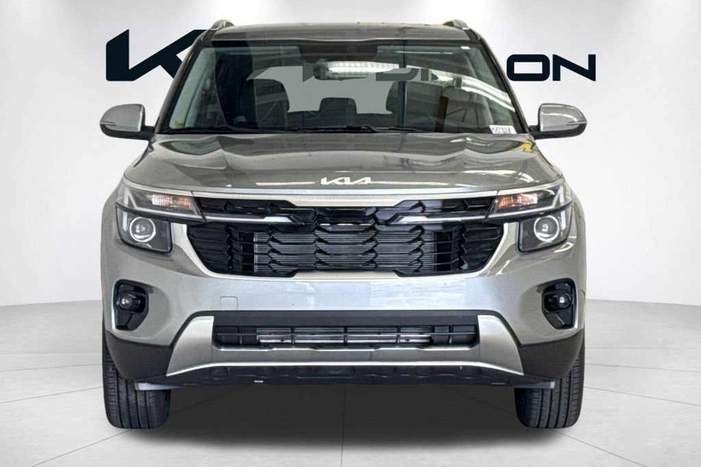 New 2026 Kia Seltos S AWD/4WD image 9
