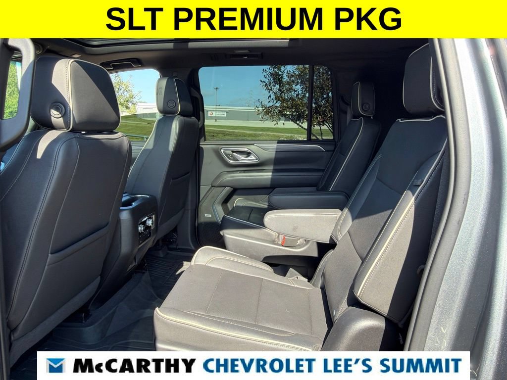 Used 2022 GMC Yukon XL SLT w/ SLT Premium Package AWD/4WD image 46