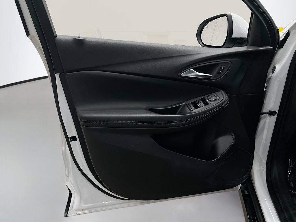 Used 2024 Buick Encore GX Sport Touring w/ Comfort Package image 12