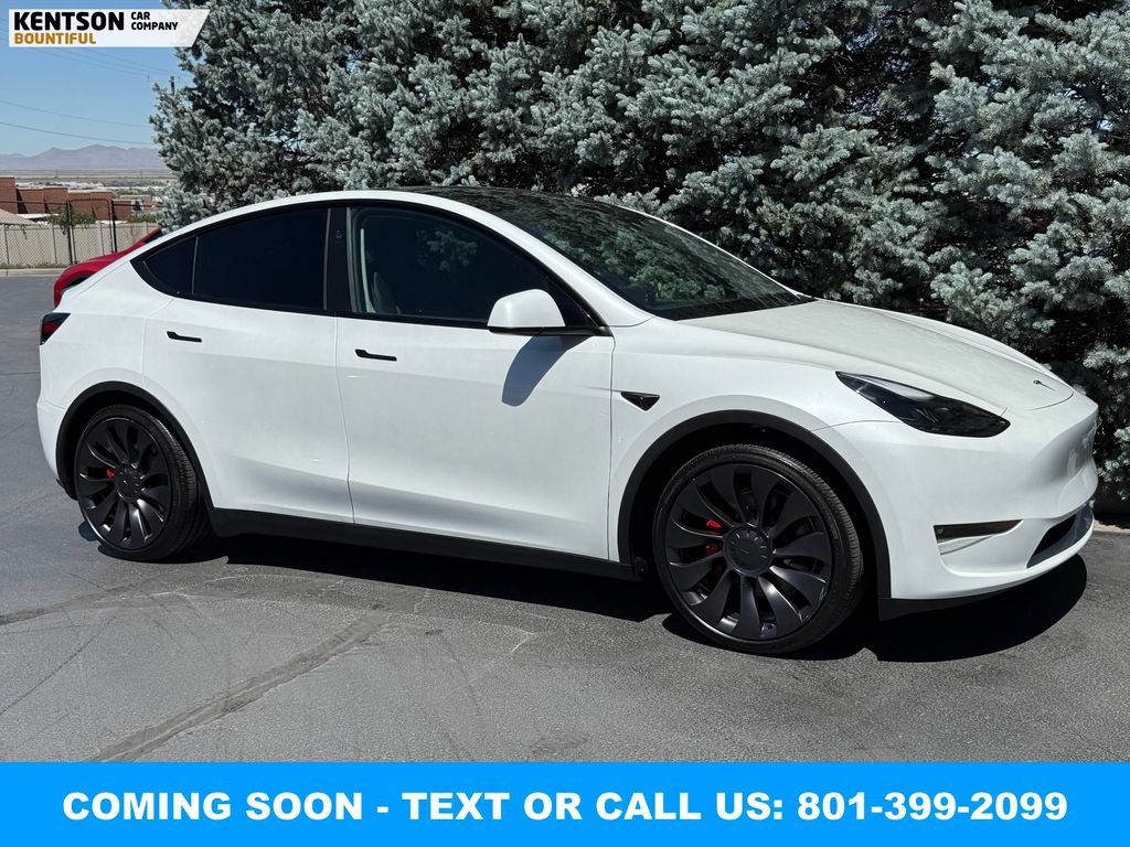 Used 2024 Tesla Model Y Performance AWD/4WD image 11