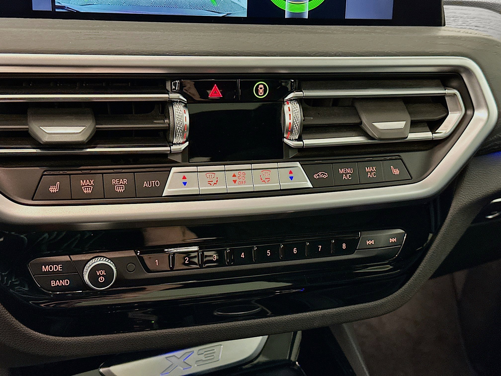 Used 2024 BMW X3 xDrive30i w/ Convenience Package image 24