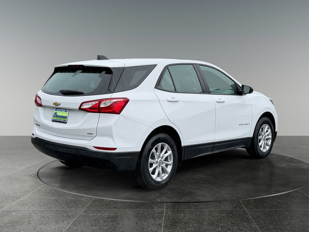 Used 2020 Chevrolet Equinox LS AWD/4WD image 9
