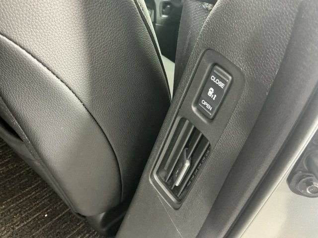 Certified 2026 Honda Odyssey EX-L image 11