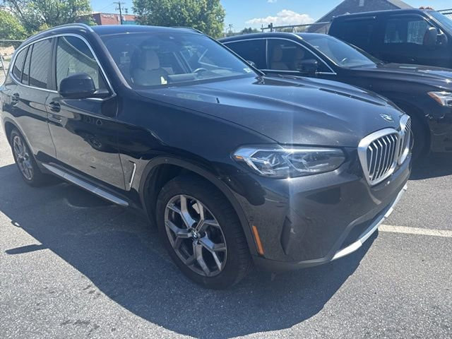 Certified 2023 BMW X3 xDrive30i w/ Premium Package AWD/4WD image 3