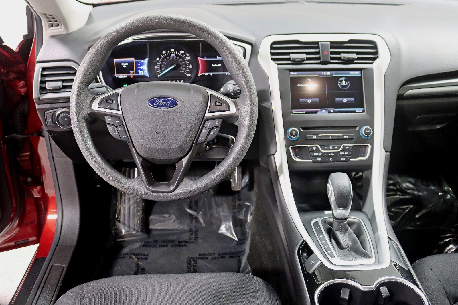 Used 2016 Ford Fusion SE FWD image 14
