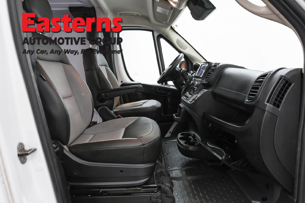 Used 2025 RAM ProMaster 2500 w/ Convenience Group FWD image 23