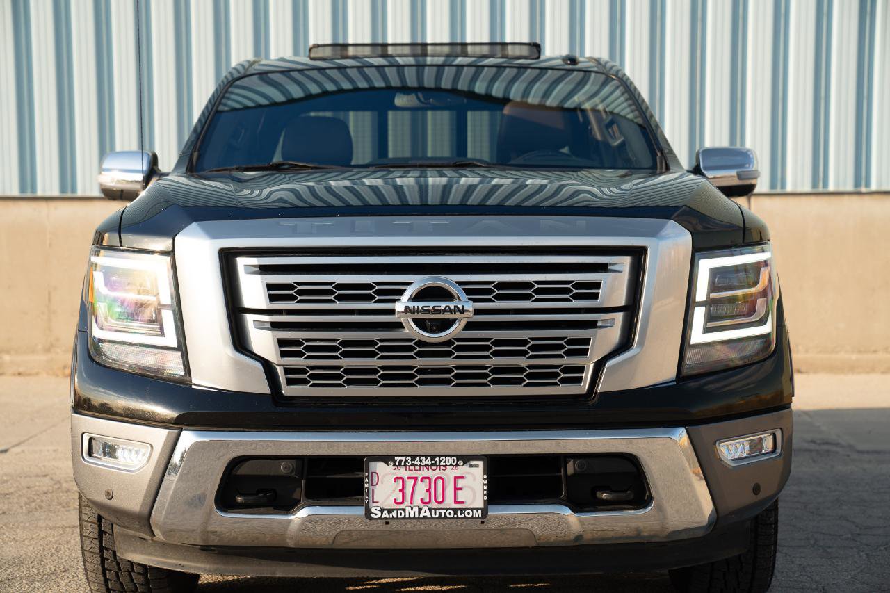Used 2020 Nissan Titan Platinum Reserve w/ Moonroof Package image 3