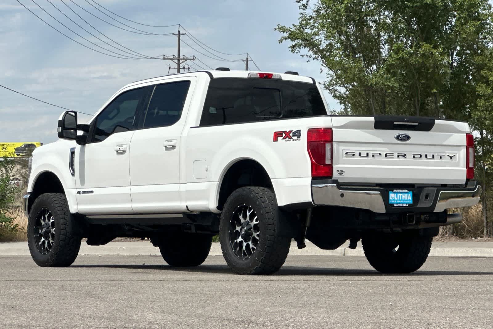 Certified 2022 Ford F350 Lariat w/ Lariat Ultimate Package AWD/4WD image 6