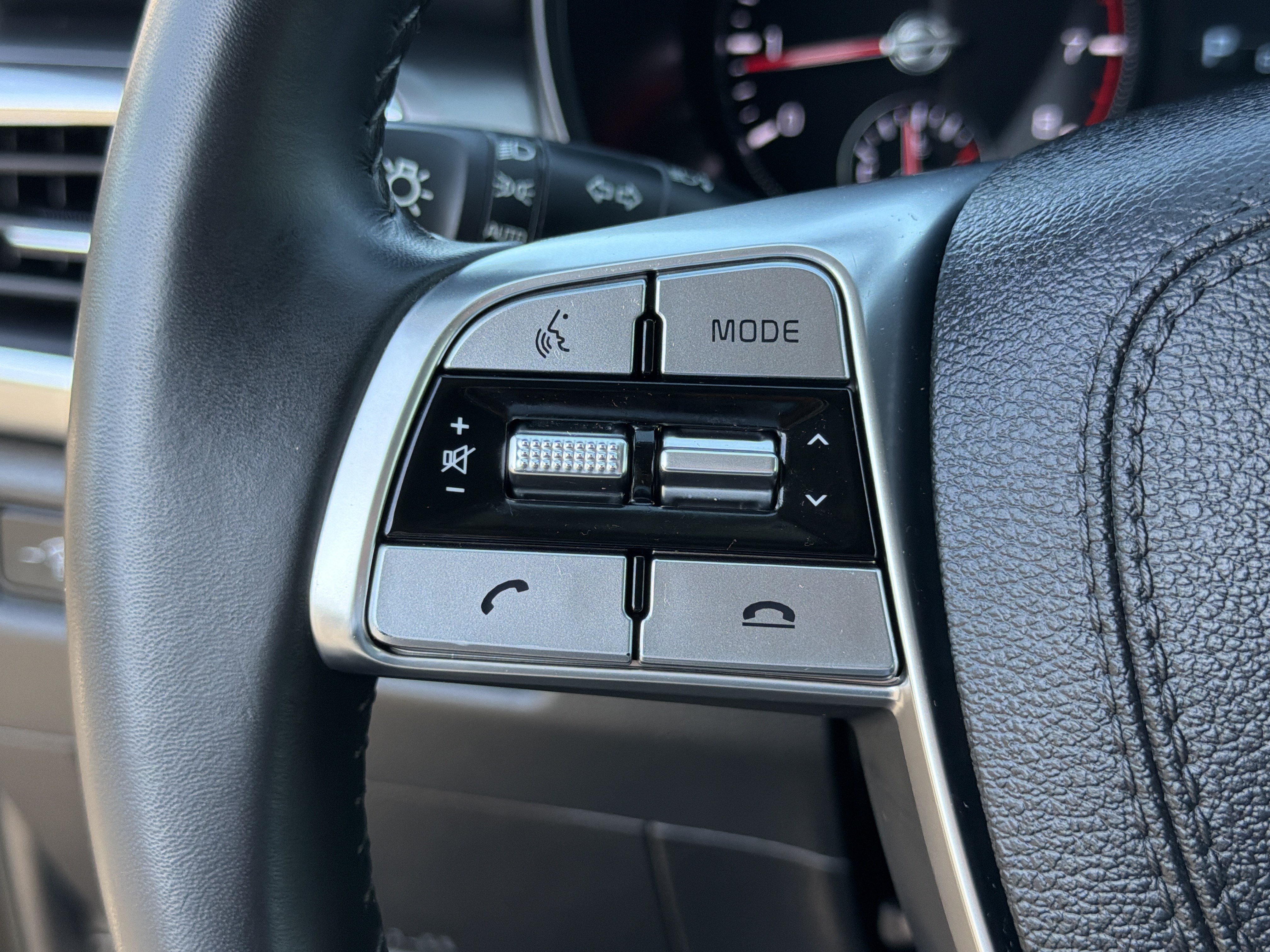 Used 2022 Kia Telluride S FWD image 22